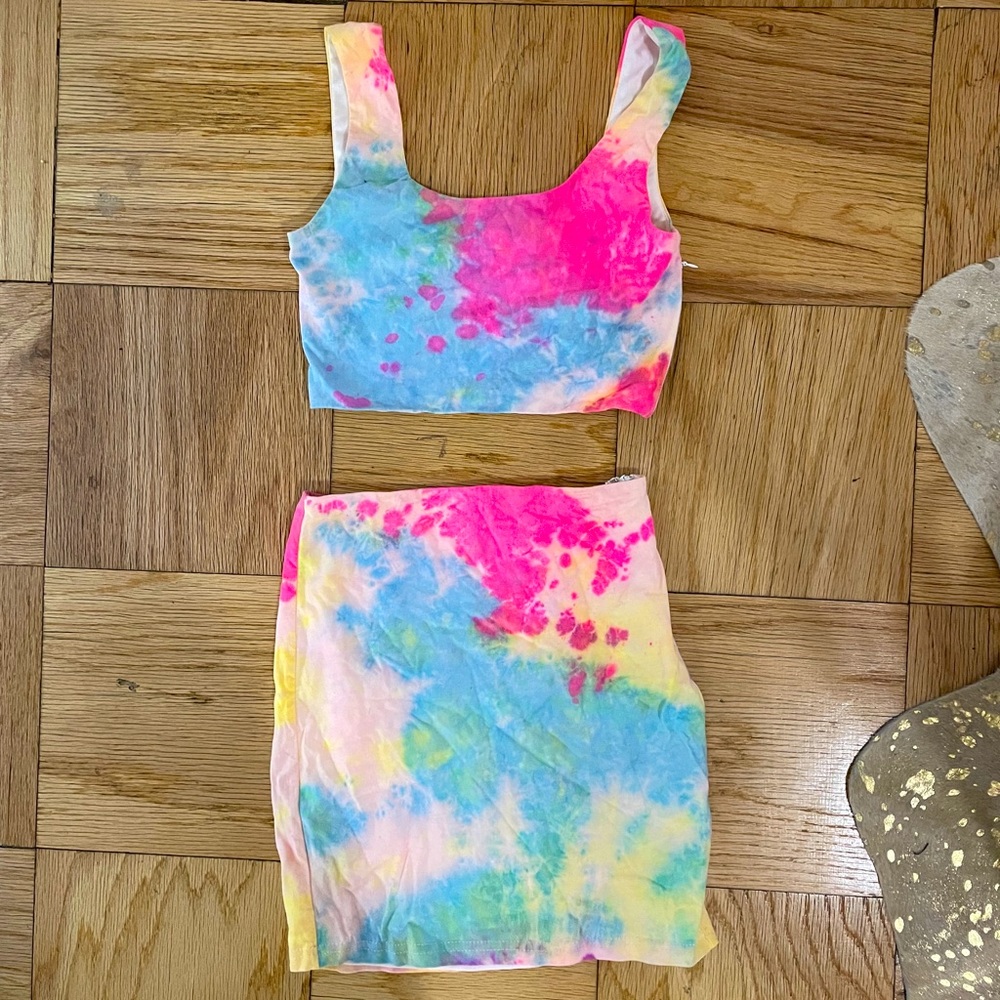 Superdown XXS tie dye set